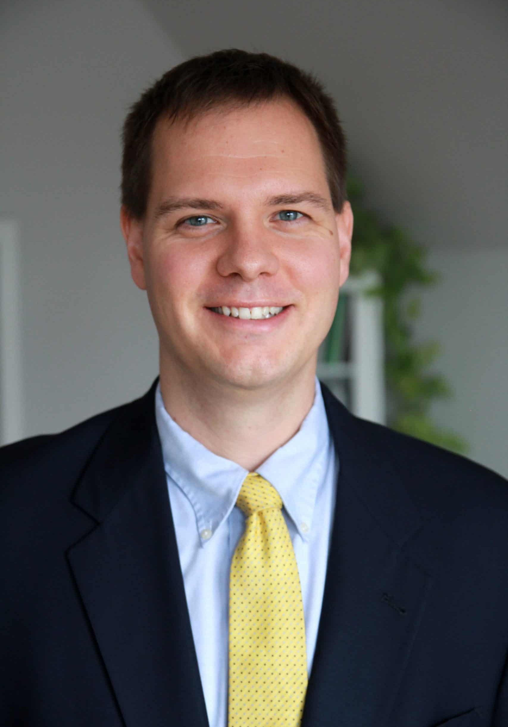 Matthew Soerens Headshot 2018